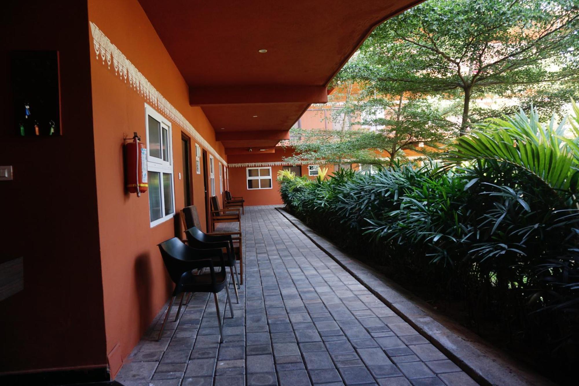 Vistar Resort & Hotels Kammasandra エクステリア 写真