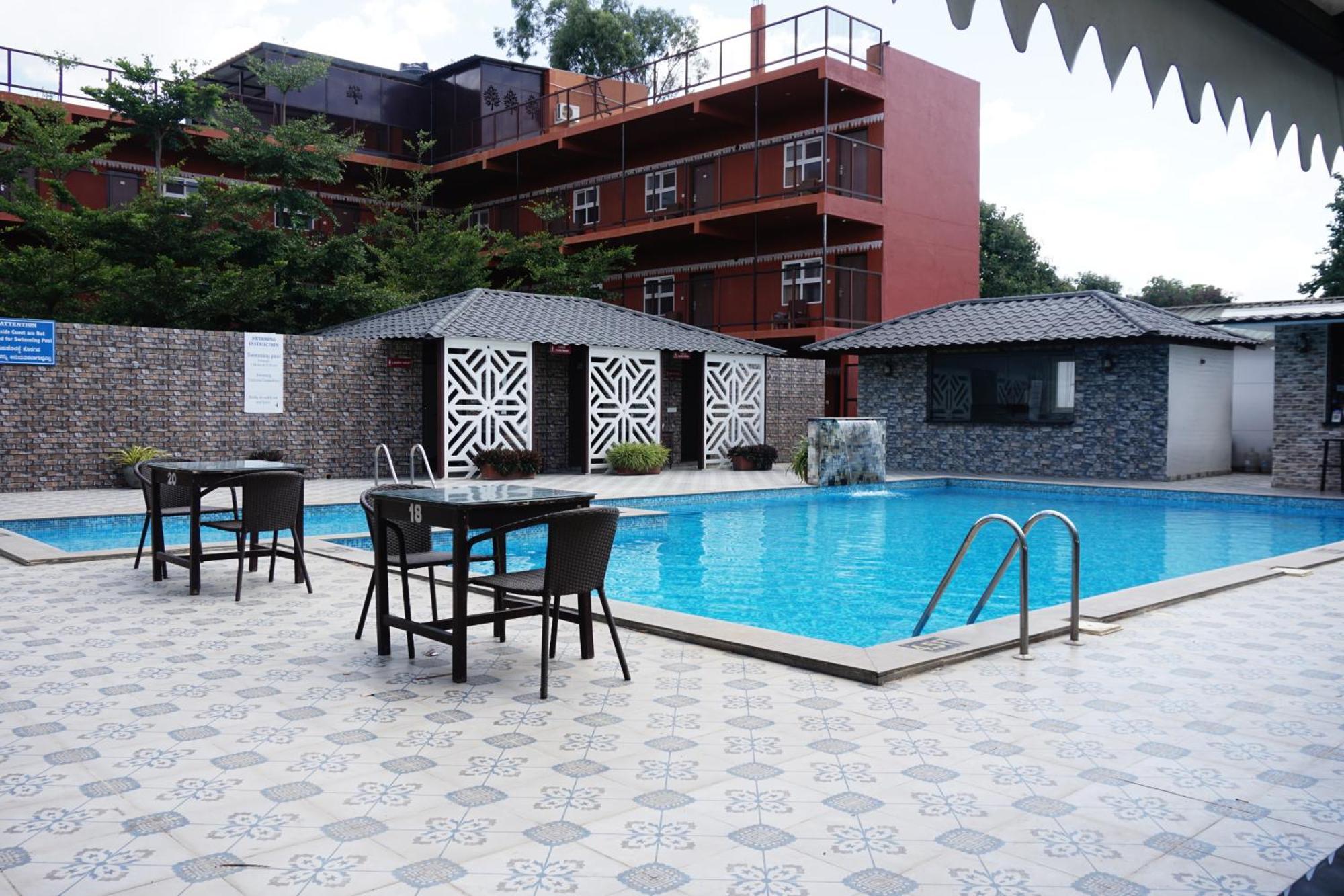 Vistar Resort & Hotels Kammasandra エクステリア 写真