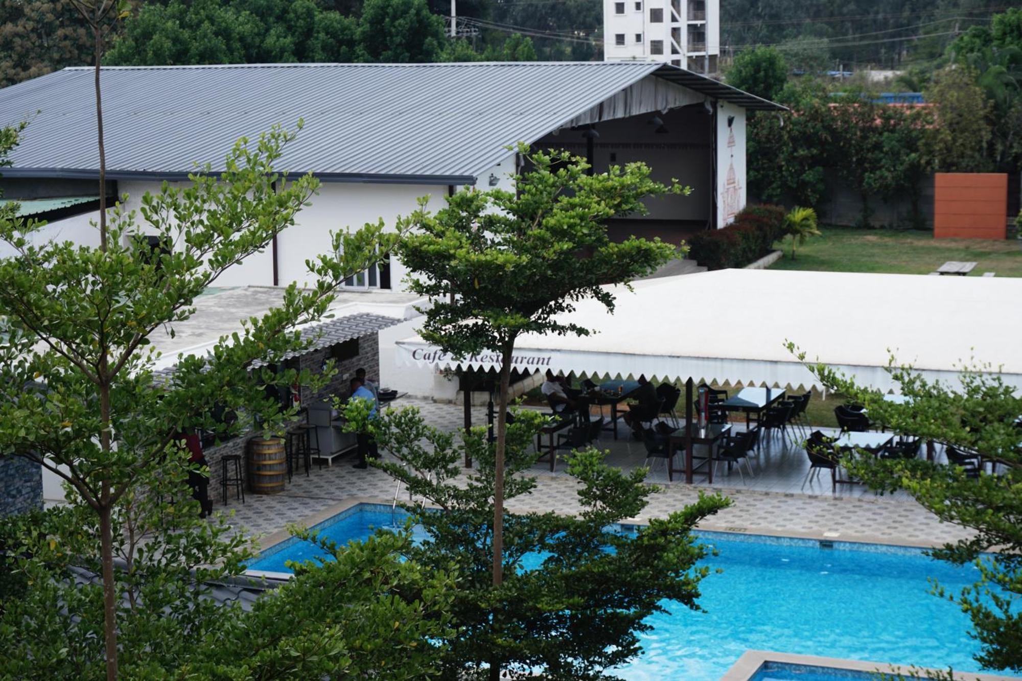Vistar Resort & Hotels Kammasandra エクステリア 写真