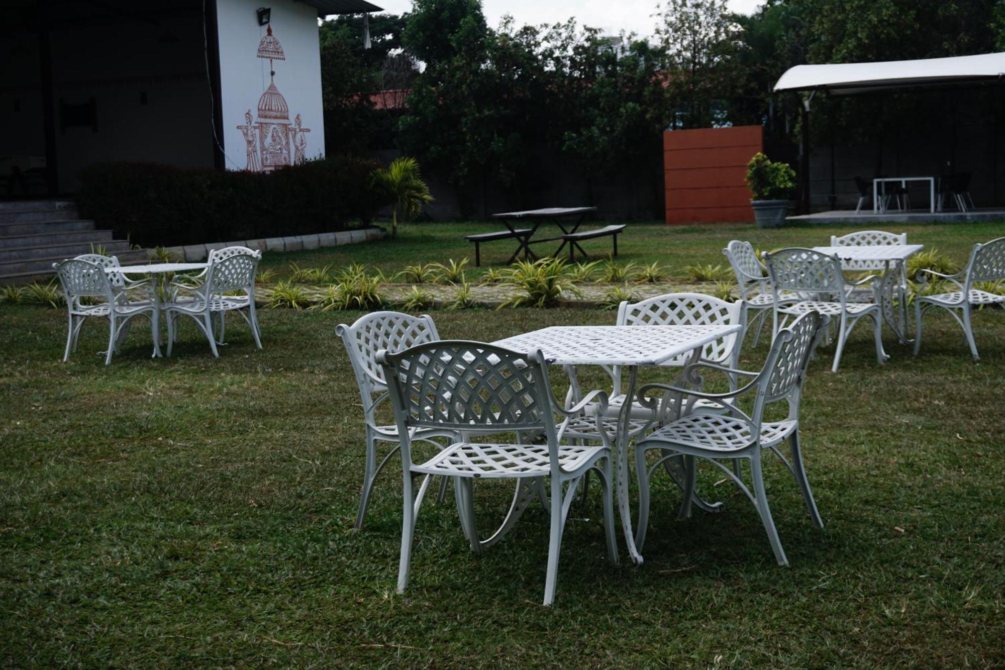Vistar Resort & Hotels Kammasandra エクステリア 写真