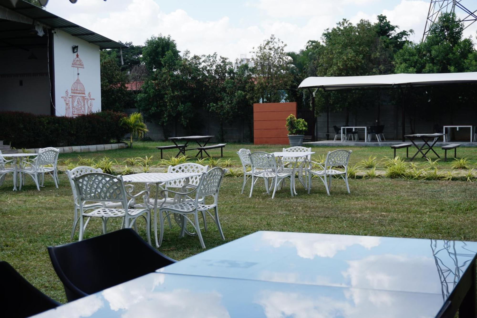 Vistar Resort & Hotels Kammasandra エクステリア 写真